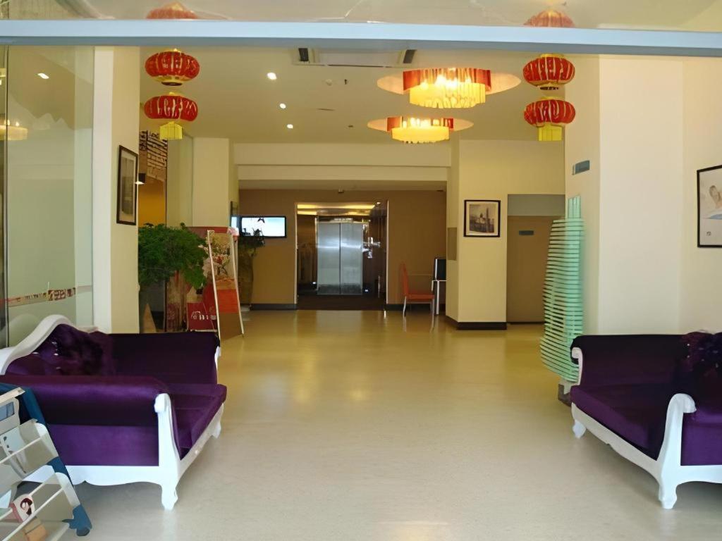 Jinjiang Inn Qingdao Wuxi Square Nanjing Road Metro Station Exterior photo