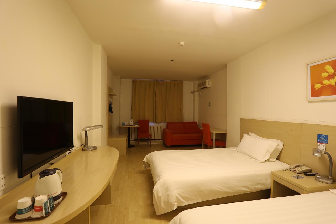 Jinjiang Inn Qingdao Wuxi Square Nanjing Road Metro Station Exterior photo